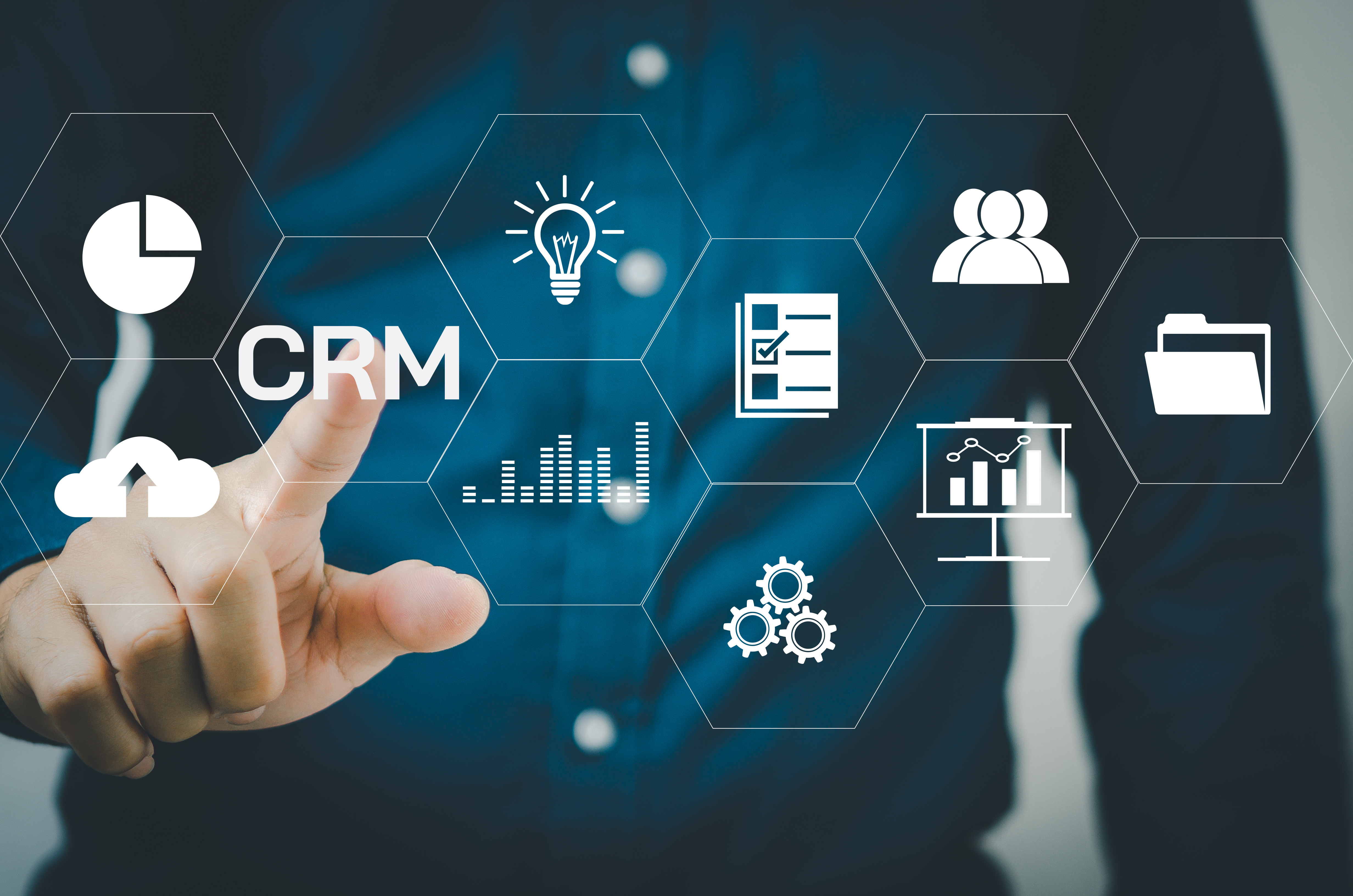 Чому CRM, створена за три години — це міф, у який ми не віримо